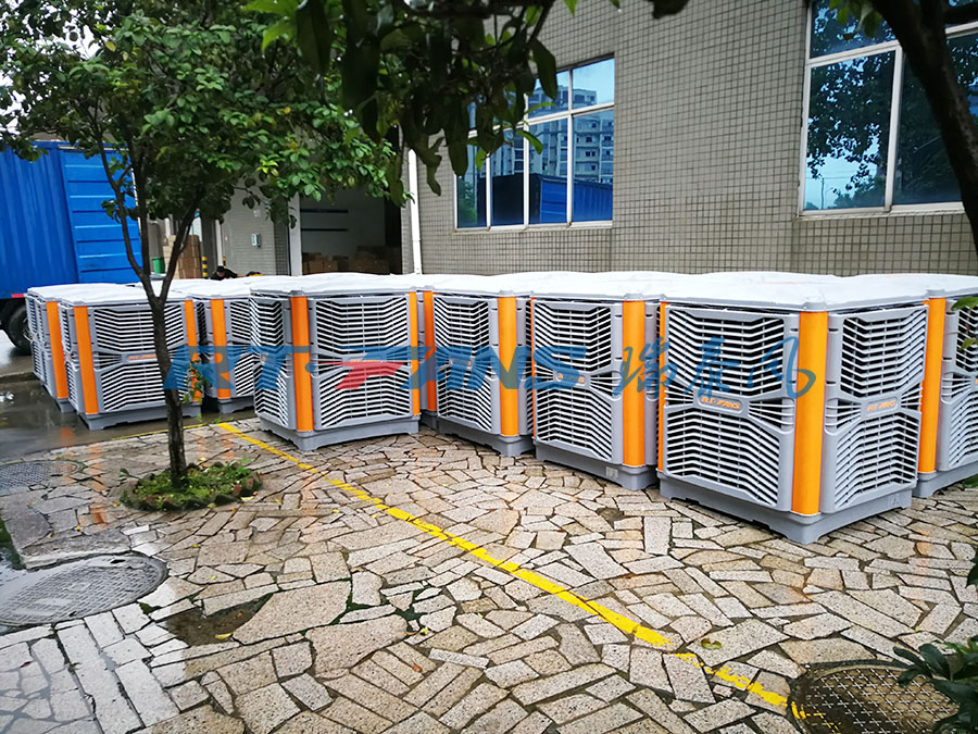 冷风机的出现给大型厂房降温带来了福音